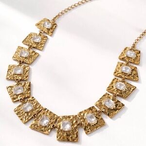 Statement Gold Plated Crystal Necklace – Geometric Hammered